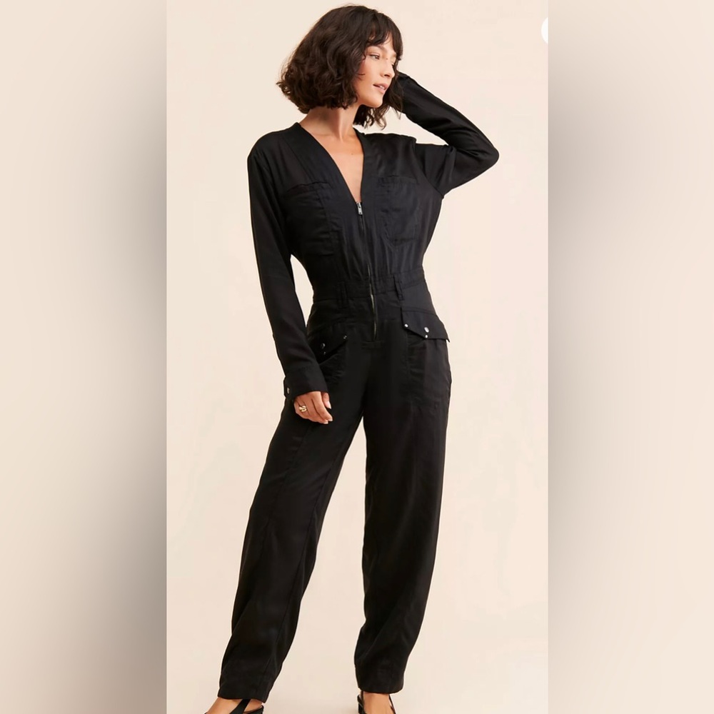 Free People Time for Me black lyocell overall jumpsuit size Medium new - Picture 1 of 16
